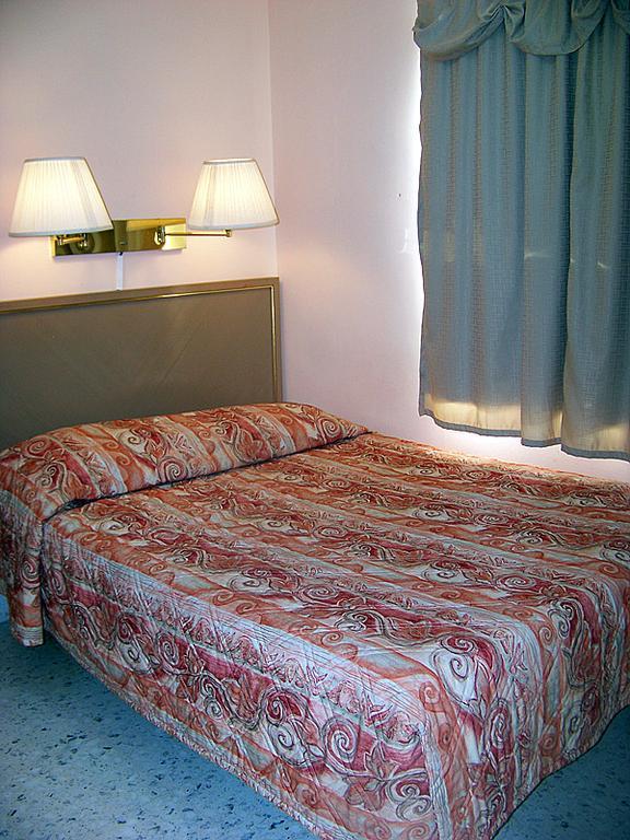 Hotel Bilbao Matamoros  Oda fotoğraf